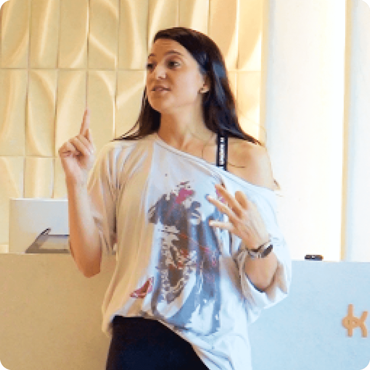 Marta Allo, best physiotherapist at Kinesis Clinic Dubai.